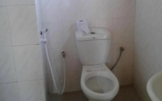 JJ&JE Family House - Hostel