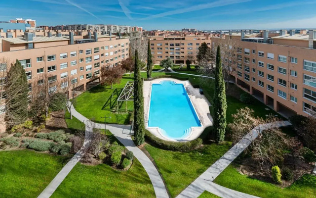 Los Castaños Design Apartments in Conde Orgaz Area