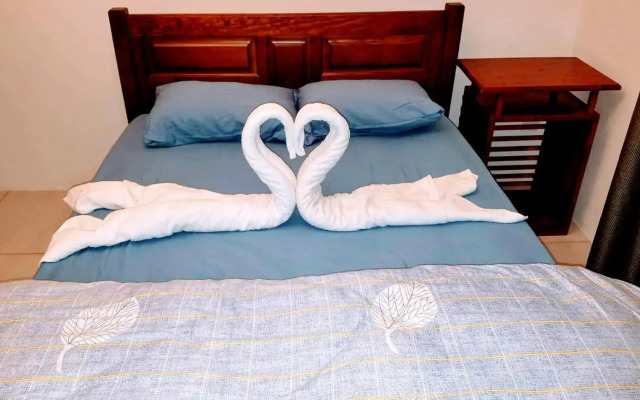 NEW LUXURY 2 Bedroom RoofTop apartment by the beach