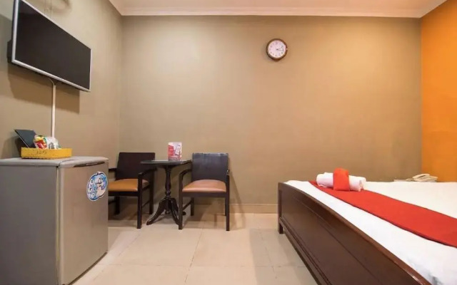 RedDoorz at Nguyen Kiem Street