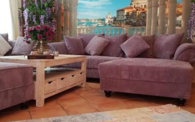 Whirlpool Suite Marrakesch-Lounge
