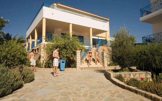 Pefki Islands Resort