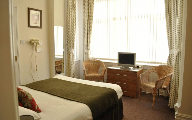 Topaz Hotel