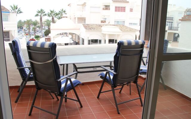 Apartamento Pto. Marina Pueblo Marinero