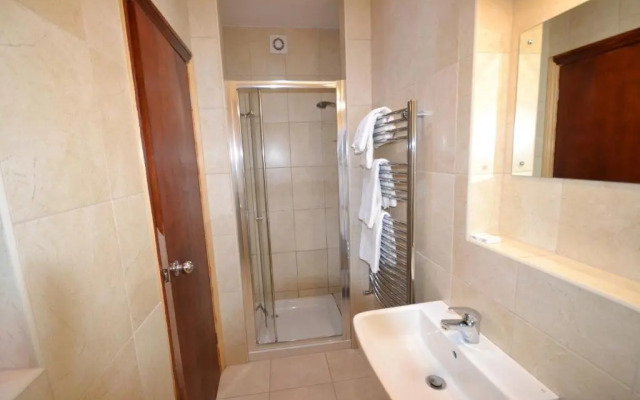 Airport Guest House