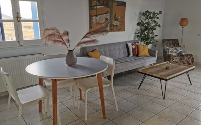 Aria Kimolos Residence