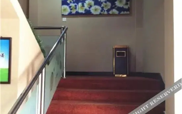 建宁百信假日宾馆