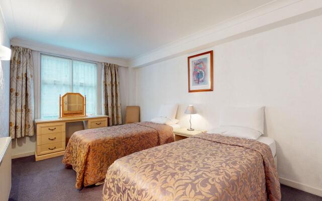 Hertford Court