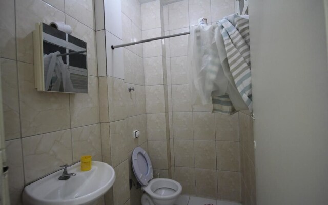 GoHouse Copacabana 301