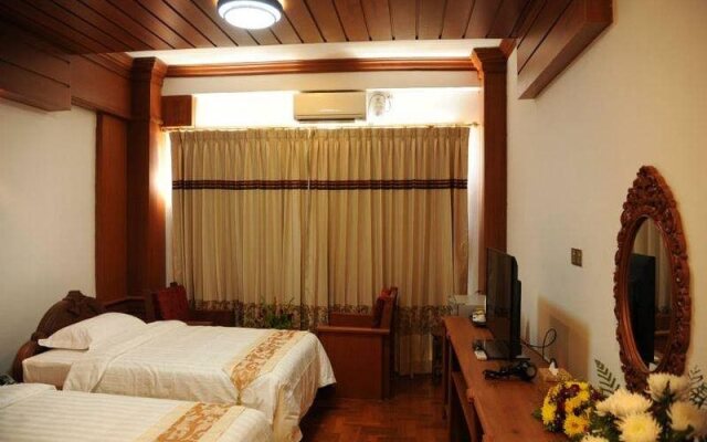 Man Myo Taw Hotel