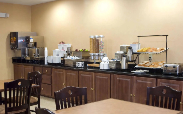 Best Western Bastrop Pines Inn