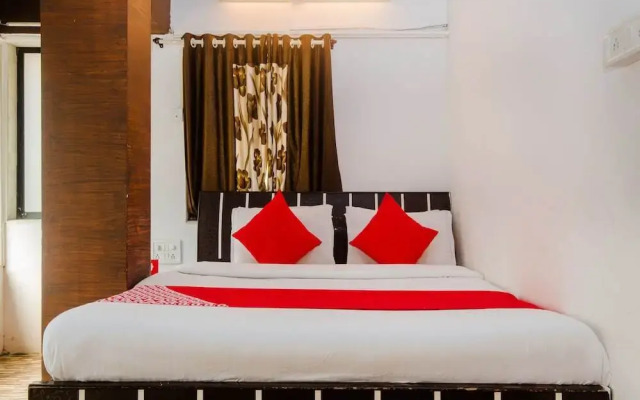 OYO 11879 Ashu Bini Hospitality Pvt Ltd Kalptaru