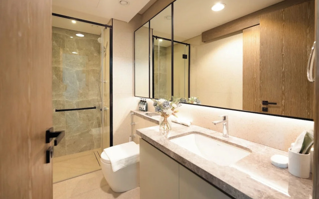 KeyRock Living - Golf Gate Apartment