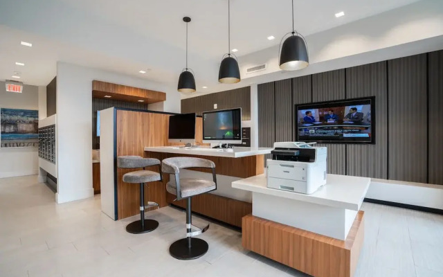 Uptown Fully Furnished Apartments