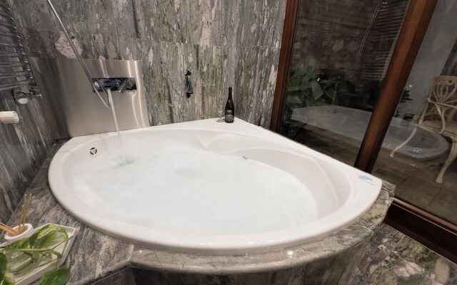 Suite Comares