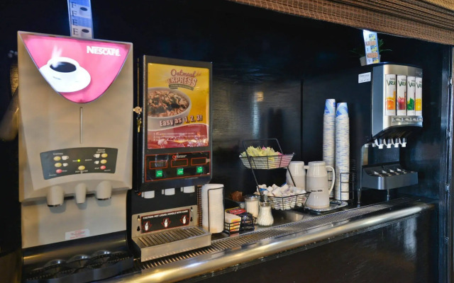 Best Western Plus Newark Airport West