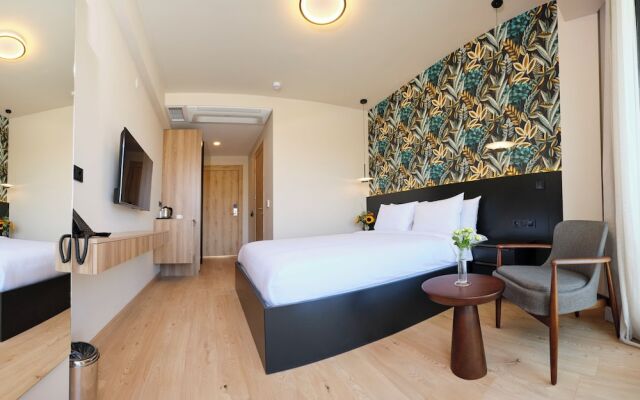 Venzi Ayayorgi Adult Only +15 Hotel