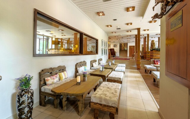Moura Mountain & Villas Spa Hotel