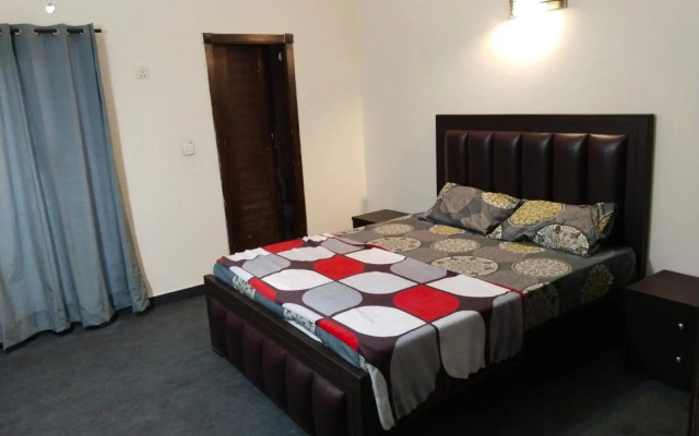 Luxury 2BR Family Apt/Wi-Fi / Netflix