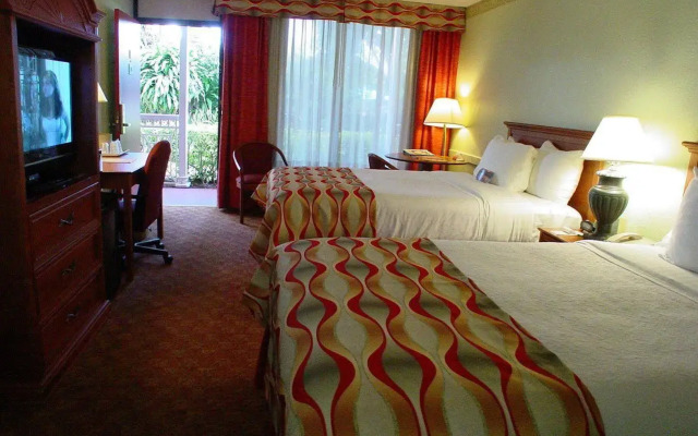 Collins Hotel Naples