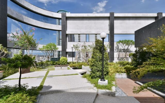 巨蛋旅店 HotelR14