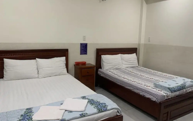 Ngoc Quy Hotel