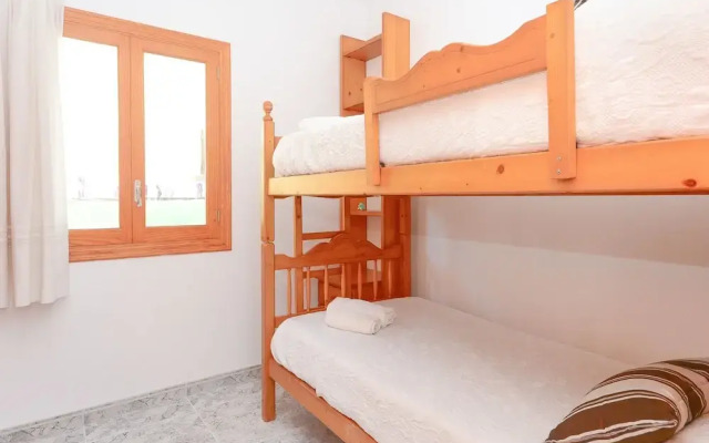 Pinya in Alc dia With 3 Bedrooms and 1 Bathrooms - Villas_and_Bungalows in Alcudia - Photo 5