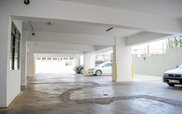 Stay.Plus Kilimani Fancy Apartment