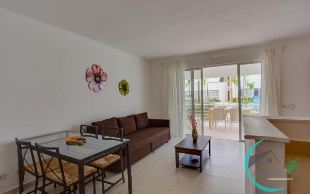 Close To The Beach! Pink Apartment,2Br,2Bt