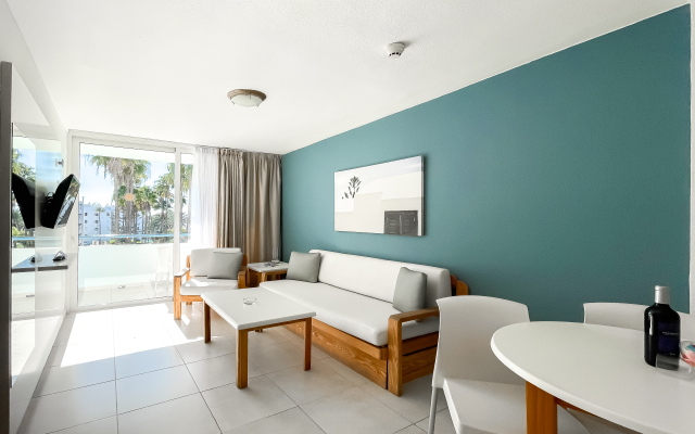 Aparthotel Playa del Sol - Adults Only