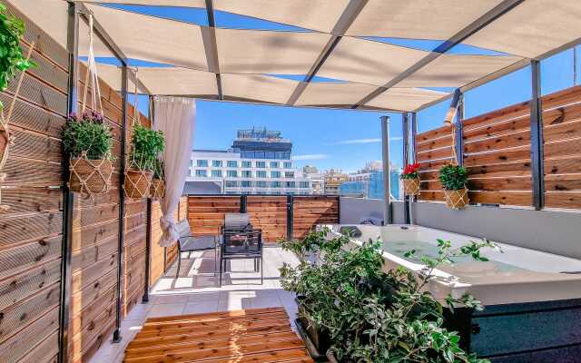 Athenian Montaza Hotel