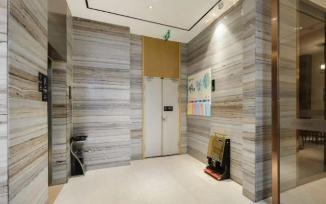 City Comfort Inn