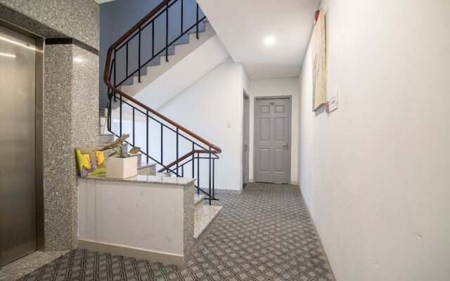 RedDoorz near SC Vivocity Mall 2