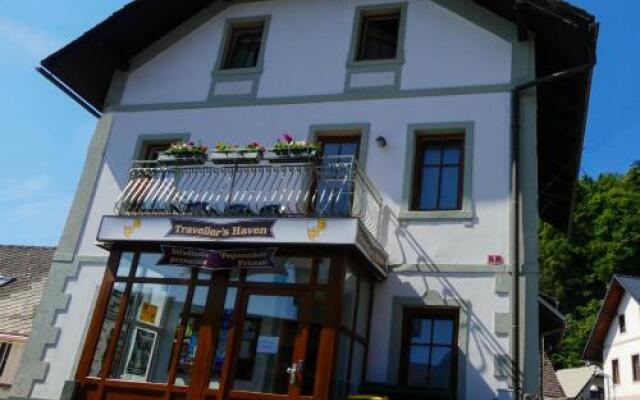 Travellers Haven Hostel Bled