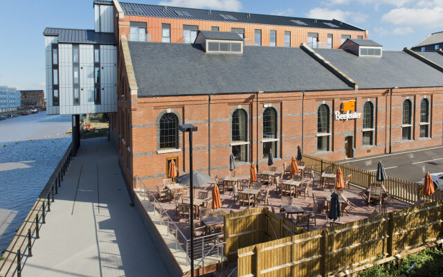Premier Inn Gloucester - Quayside