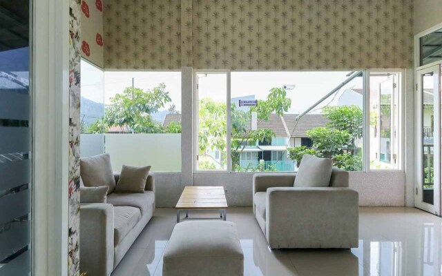 Griya Mulya Batu RedPartner