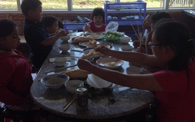 Noi Da Lat Club