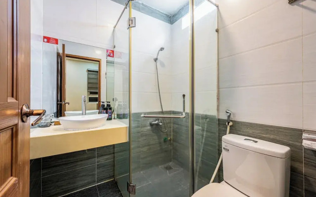 Cozrum - Love Hotel Trần Bình Trọng