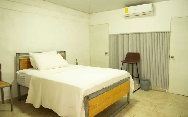 amalfi surf lodge