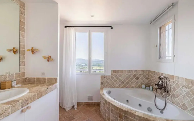 Sumptuous Provencal Villa - Grimaud Hills - 12br/24p