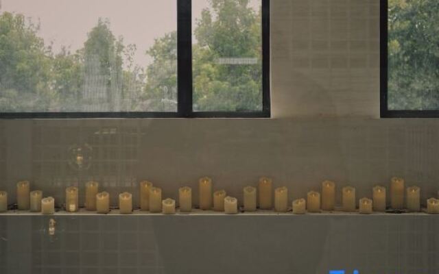 Suzhou Yinsu Resort Hotel