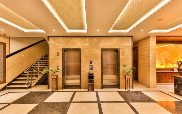 Hotel Vbr Grand Inn