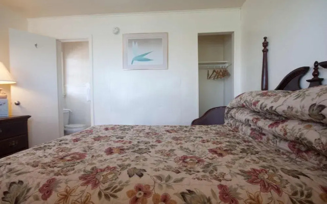 Oceanic Motel
