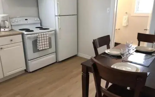 Leaside Executive Apartments