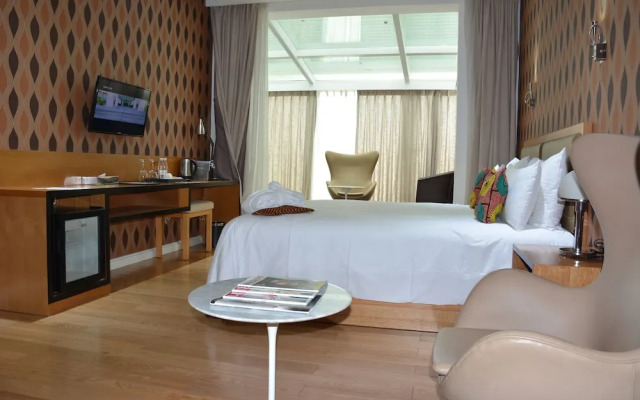Pefaco Hotel Maya Maya