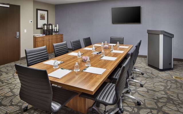 Wingate by Wyndham Hurricane WV