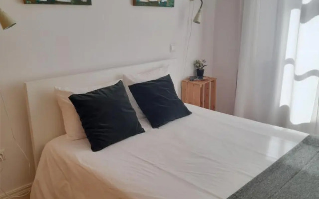 Comfortable Central 2 Bedrooms Apartments by Great&Cosy