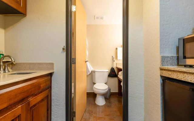 Grand Canyon Hotel & Suites