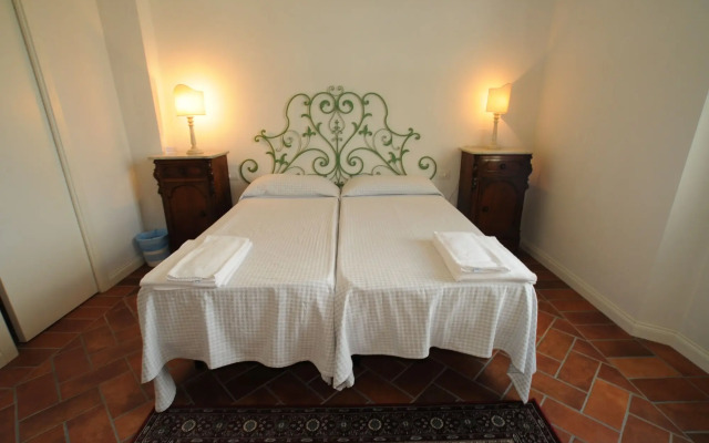 La Locanda di Adele - Il Giardinetto B&B