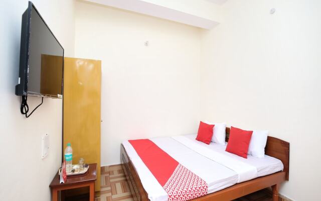OYO 13725 Home 1RK Pine Forest View Bharari